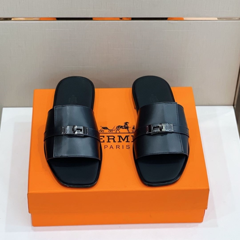 H**mes slippers